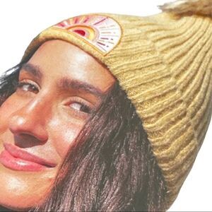 The Sunray Beanie from Virginia Wolf • NWT
